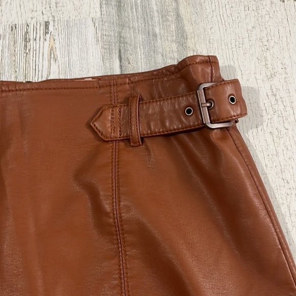 Free People Charli Brown Leather Mini Skirt Size 6 - Picture 5 of 12